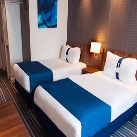 Holiday Inn Express Liverpool Hoylake, An Ihg Hotel Eksteriør bilde