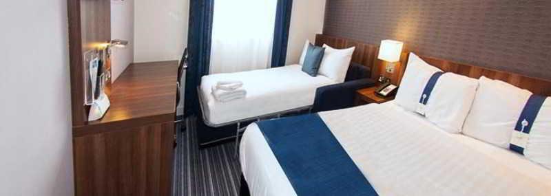 Holiday Inn Express Liverpool Hoylake, An Ihg Hotel Eksteriør bilde